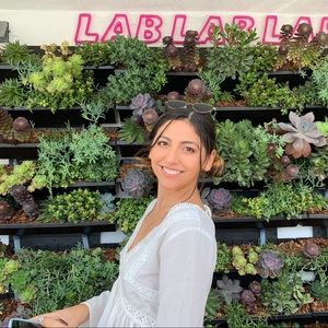 Meet your Posher, Victoria